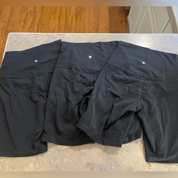 Set of 3 black CRZ Yoga Butterluxe biker shorts - Picture 2 of 2